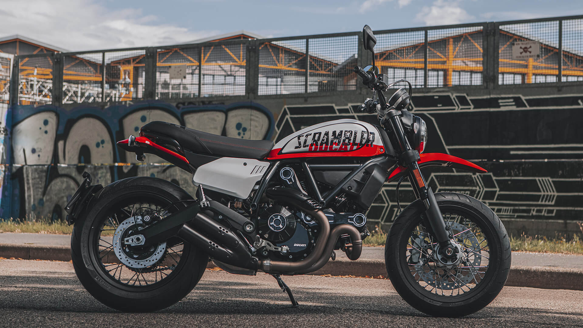 Ducati Scrambler Urban Motard